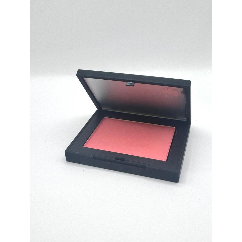 NARS Dominant‎ Blush Powder Coral Pink